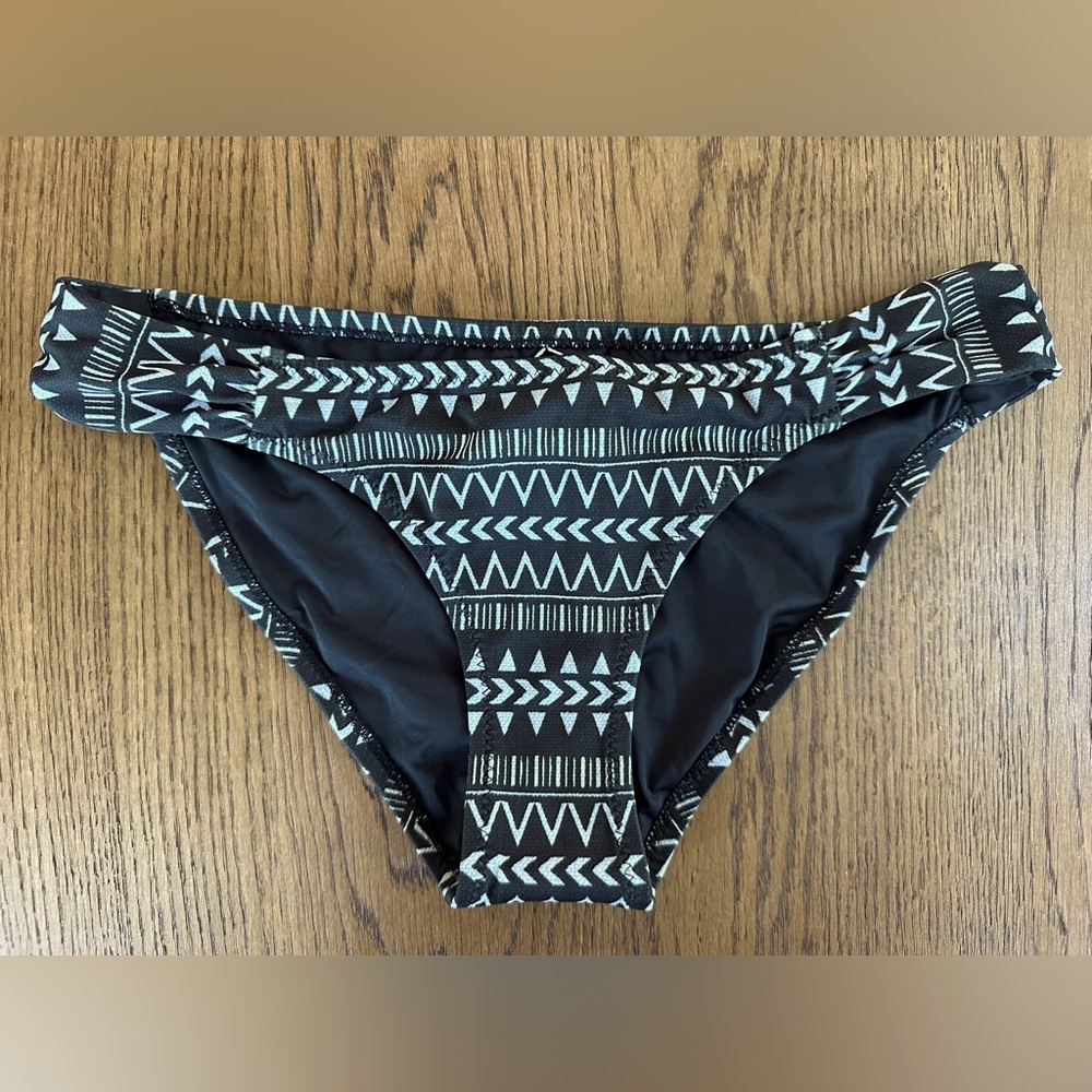 VOLCOM Bikini bottom - Black and White - Size S